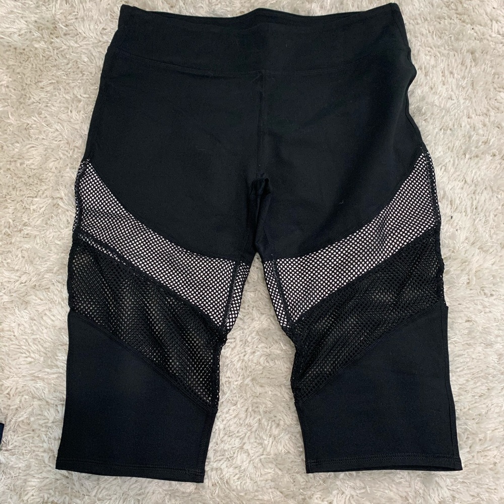Fabletics workout capris